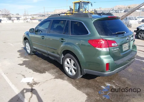 2013 Subaru Outback 2.5I Limited z USA, uszkodzony, nr VIN 4S4BRCKC3D3278186